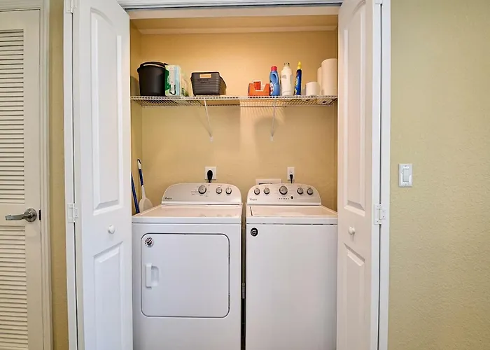 Sandpiper's Cove 203 Luxury Waterfront 3 Bedroom 2 Bath 23130
