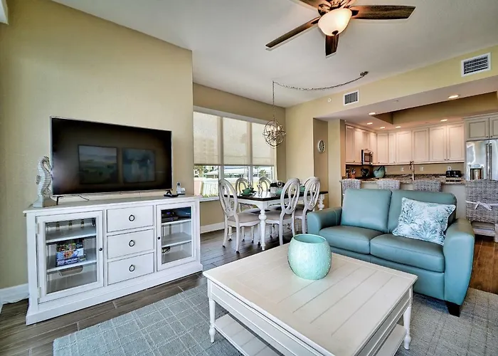 Sandpiper's Cove 203 Luxury Waterfront 3 Bedroom 2 Bath 23130 Apartment Clearwater Beach