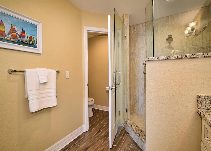 Sandpiper's Cove 203 Luxury Waterfront 3 Bedroom 2 Bath 23130 Apartment Clearwater Beach