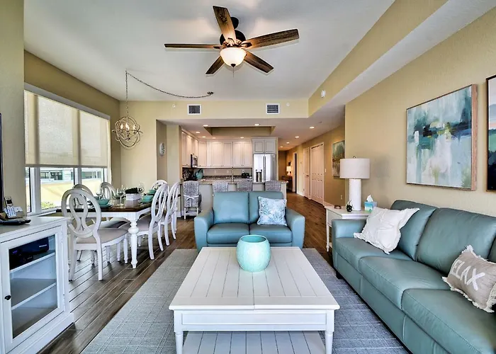 Sandpiper's Cove 203 Luxury Waterfront 3 Bedroom 2 Bath 23130 Clearwater Beach